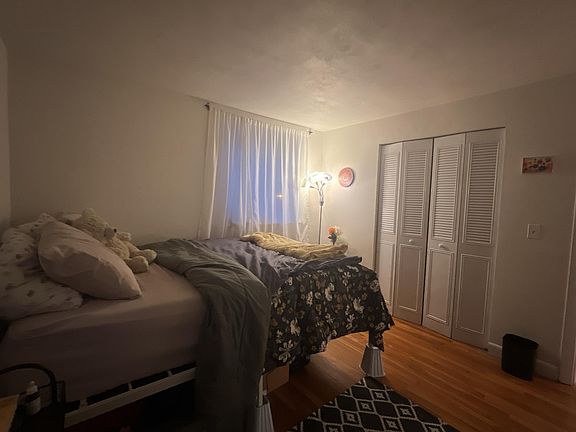 5th image of 135 Inman St APT 6