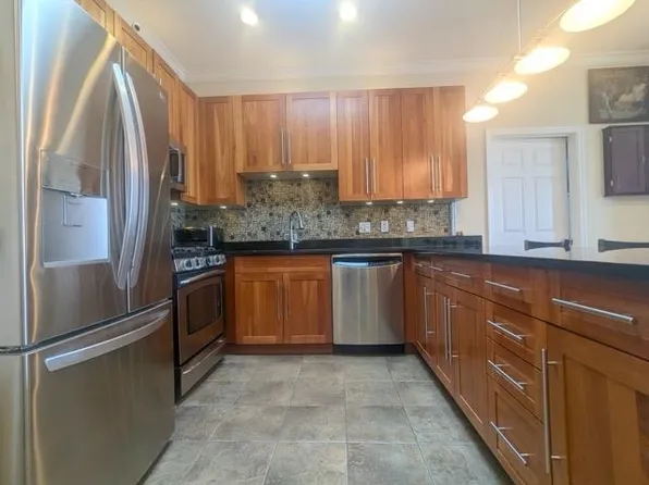 1200 Grand St APT 611, Hoboken, NJ 07030