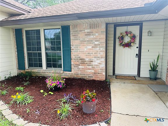 2nd image of 3620 Chestnut Ct