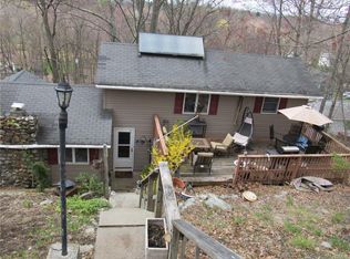 133 Sunset Dr, Wappingers Falls, NY 12590