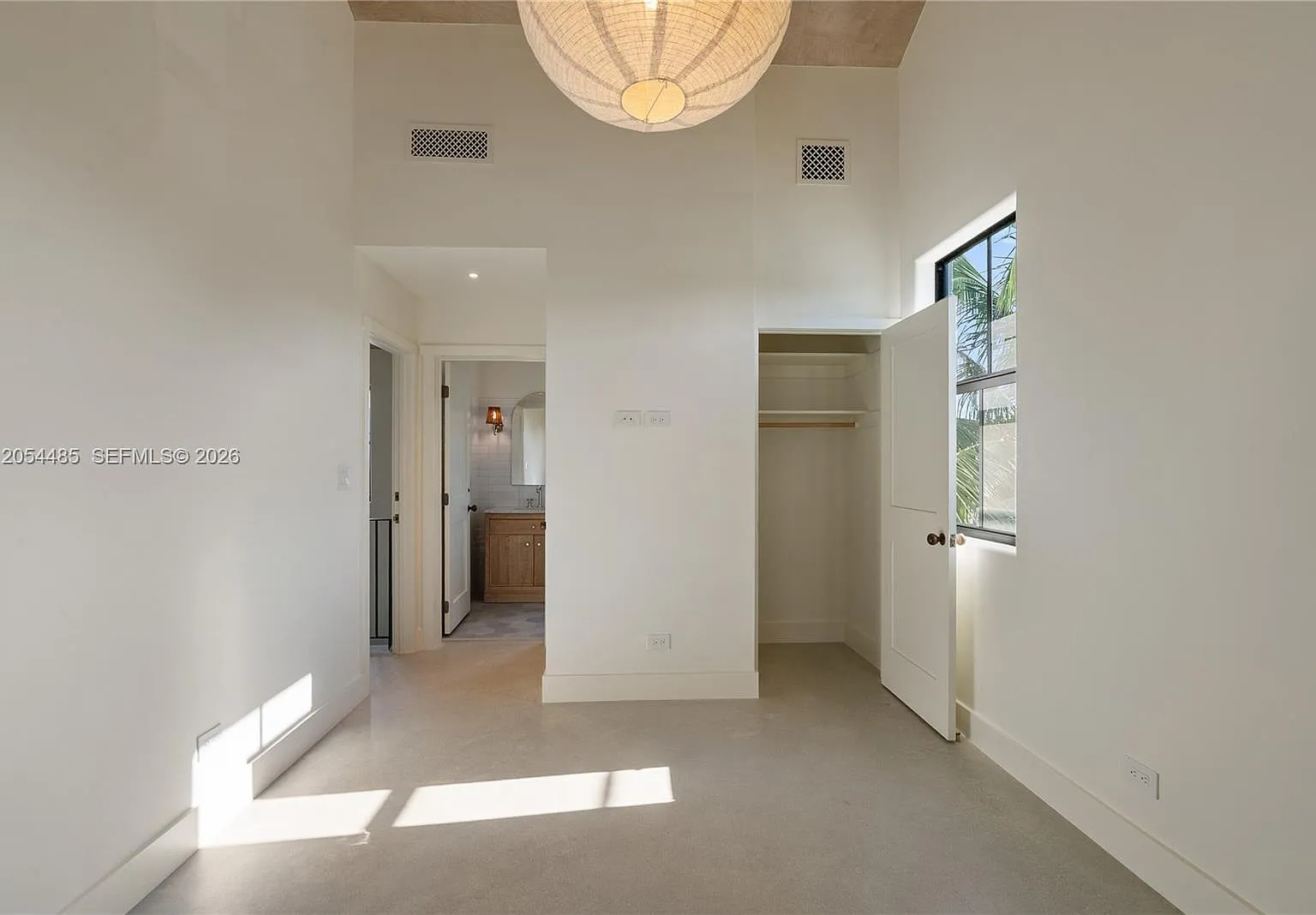 Frow Homestead — Photo 4