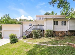 9227 Chestnut Lake Dr, Jonesboro, GA 30236