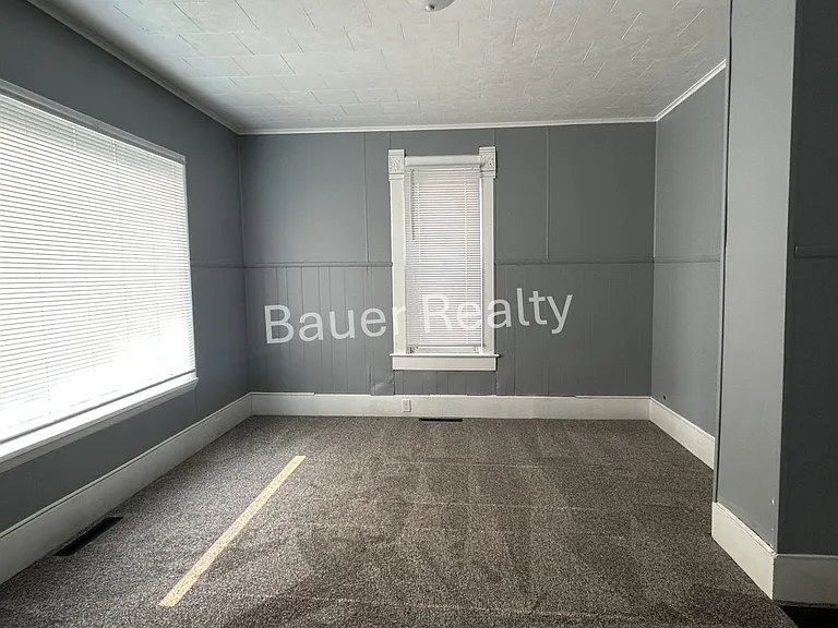 114 Dale Ave — Photo 5