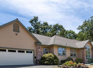 5966 Stone Bridge Rd, Santa Rosa, CA 95409