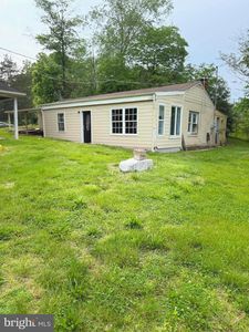7421 Lake Dr, Manassas, VA, 20111