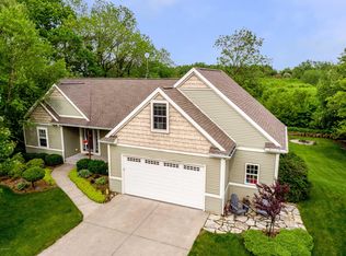 9976 Kateri Way Dr SE, Caledonia, MI