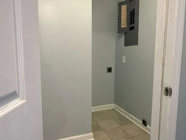 115 Shepherd Dr — Photo 2