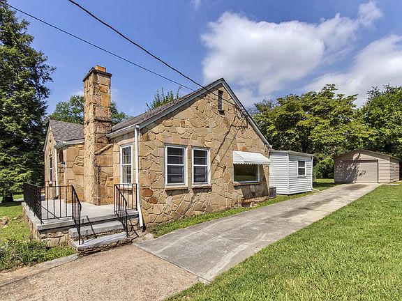 5th image of 2435 Brooks Ave