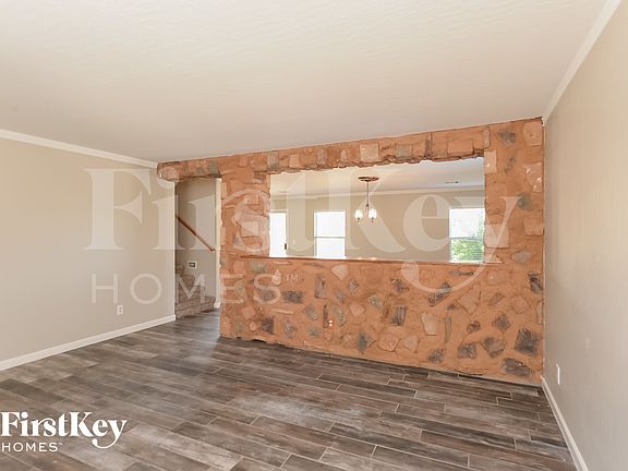 4th image of 28590 N Obsidian Dr