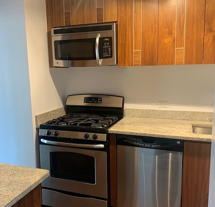 1st image of 200 E 82nd St APT 24C