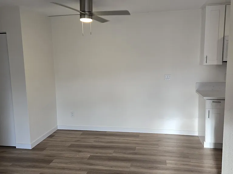 7847 Camino Noguera — Photo 7