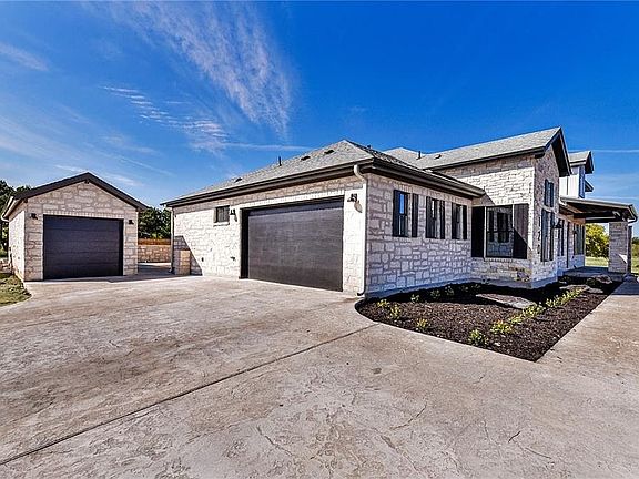 2nd image of 120 Saddle Ln