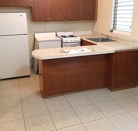2nd image of 221 Kapuni St APT D
