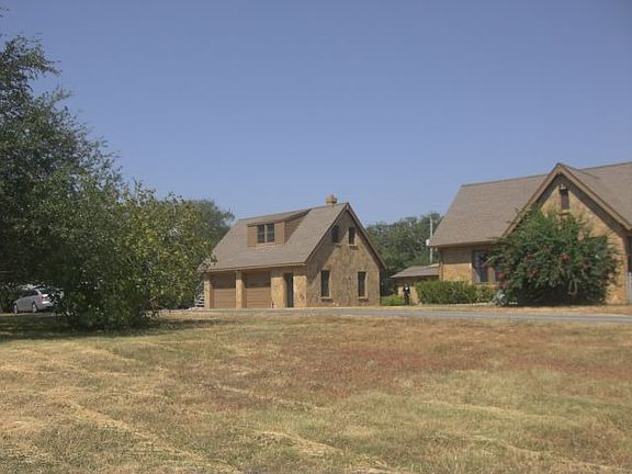 2nd image of 4531 Callaghan Rd