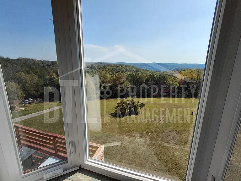 510 Chisholm Trl — Photo 10