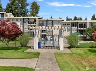 12701 NE 9th Place #D209, Bellevue, WA
