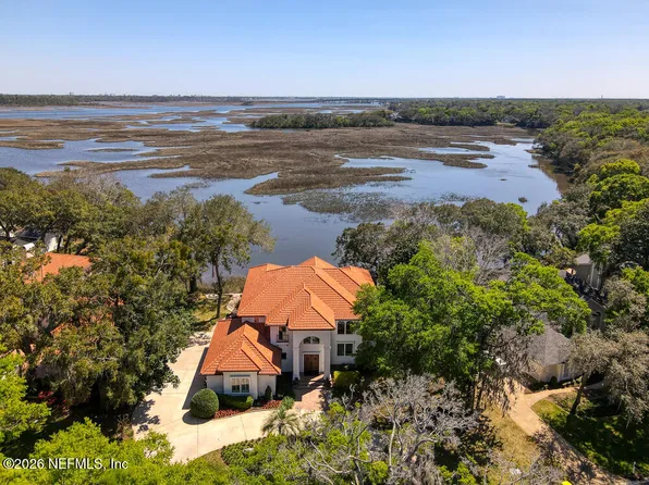 1037 SHIPWATCH Drive E, Jacksonville, FL 32225
