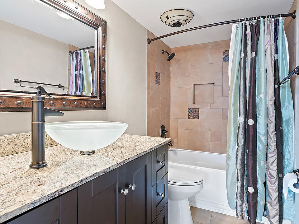 1st image of 5600 N Flagler Dr APT 310