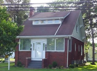 176 SW 31st St, Barberton, OH 44203