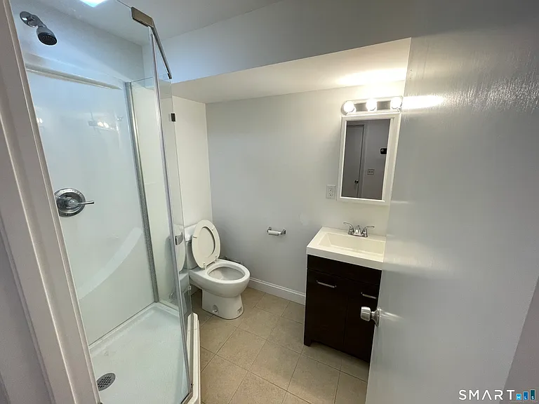 111 Vanguard St — Photo 8