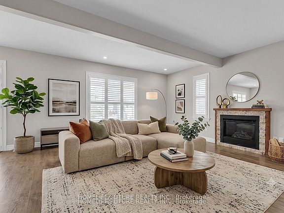 3rd image of 1508 Berkshire Dr