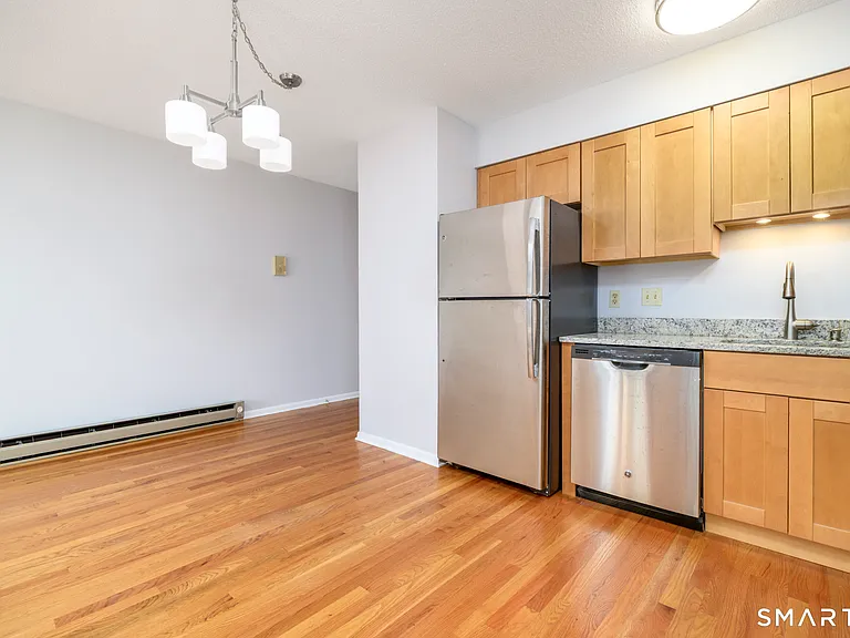 155 Short Beach Rd #201 — Photo 11