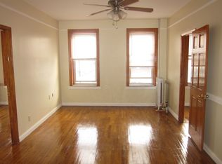1009 34th Ave APT 6, Astoria, NY 11106