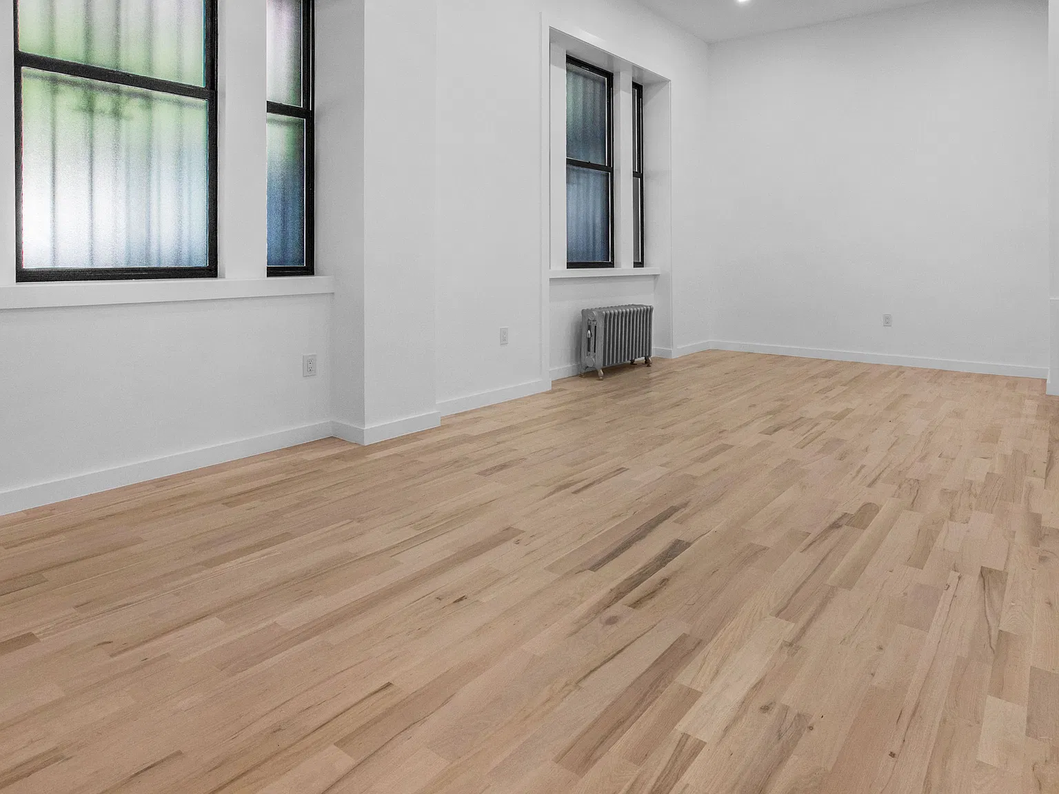 740 West End Avenue — Photo 2