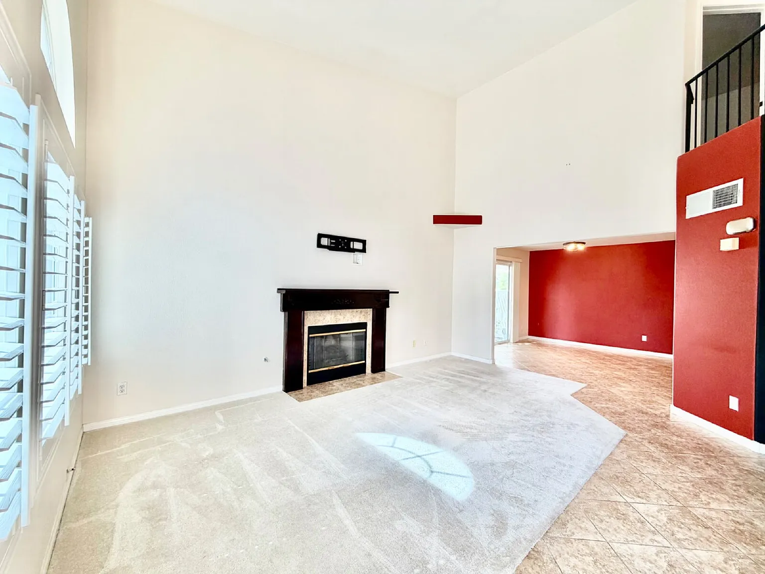 2 bed, 2.5 bath, 1230 sqft, $1,895 — Photo 4