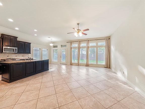 5th image of 2511 Mountain Sage Dr