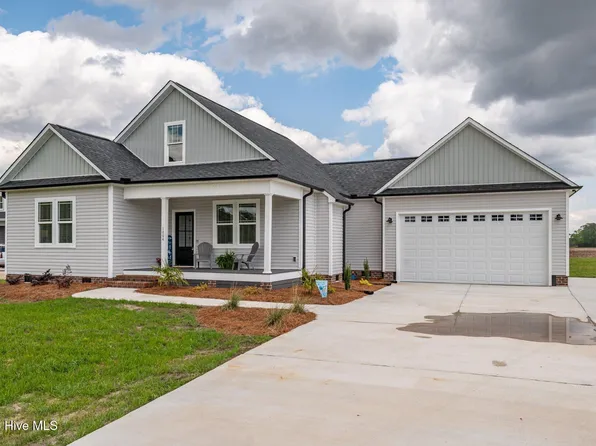 1004 Winfield Lane, Pinetown, NC 27865