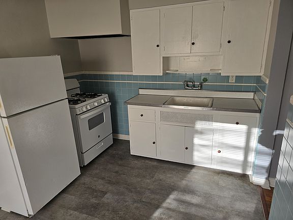 5th image of 5025 Relleum Ave APT 4