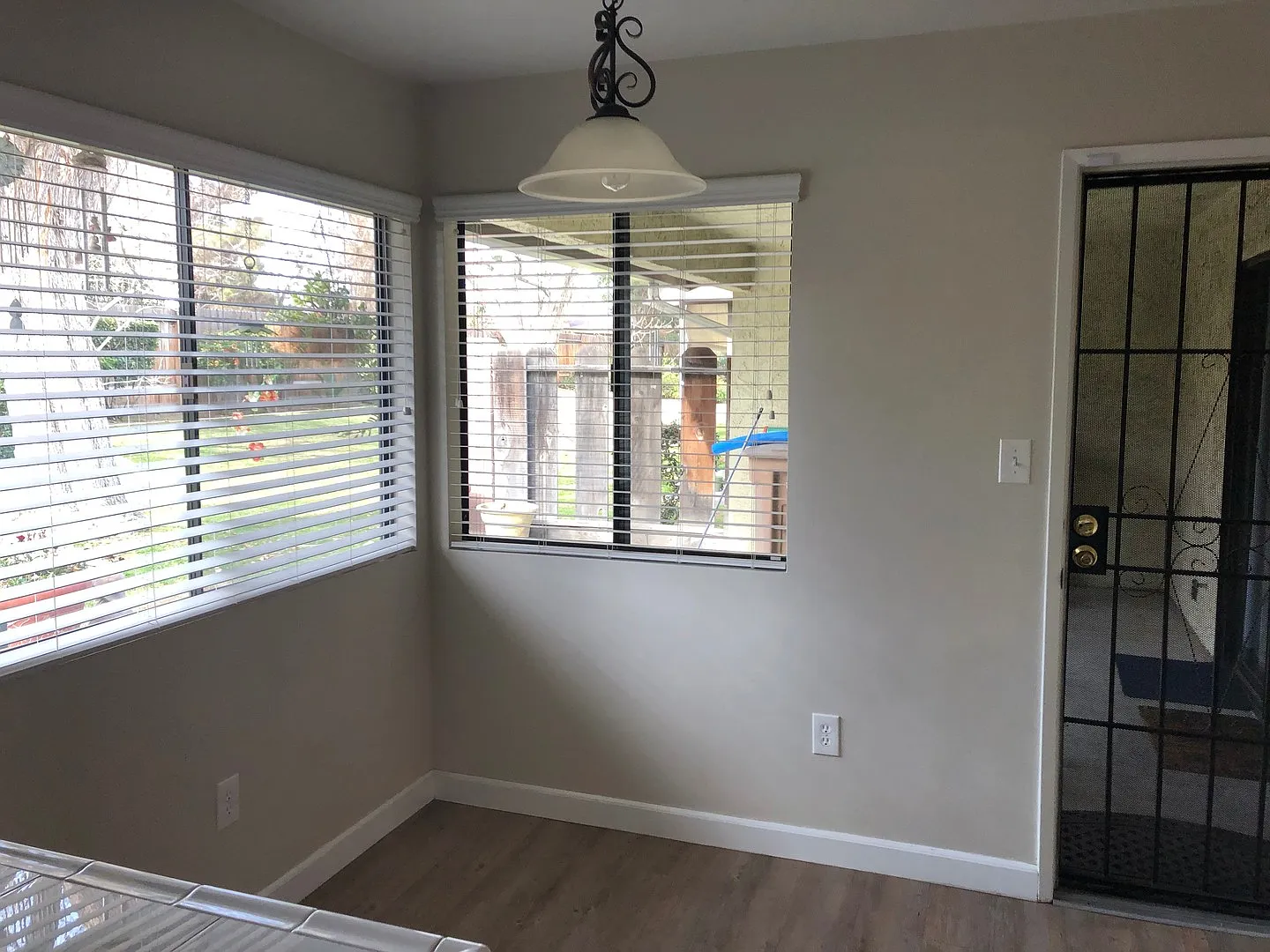 2 Bedroom Home with Attached 2-Car Garage, Fireplace & Covered Patio — Photo 4