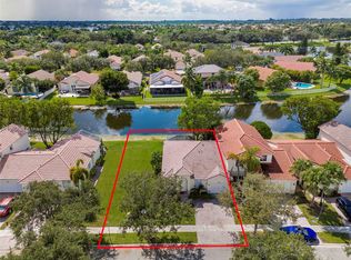 18866 SW 28th Ct, Hollywood, FL 33029