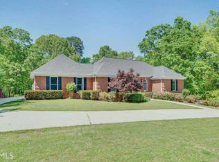 2185 Webb Gin House Rd, Snellville, GA 30078