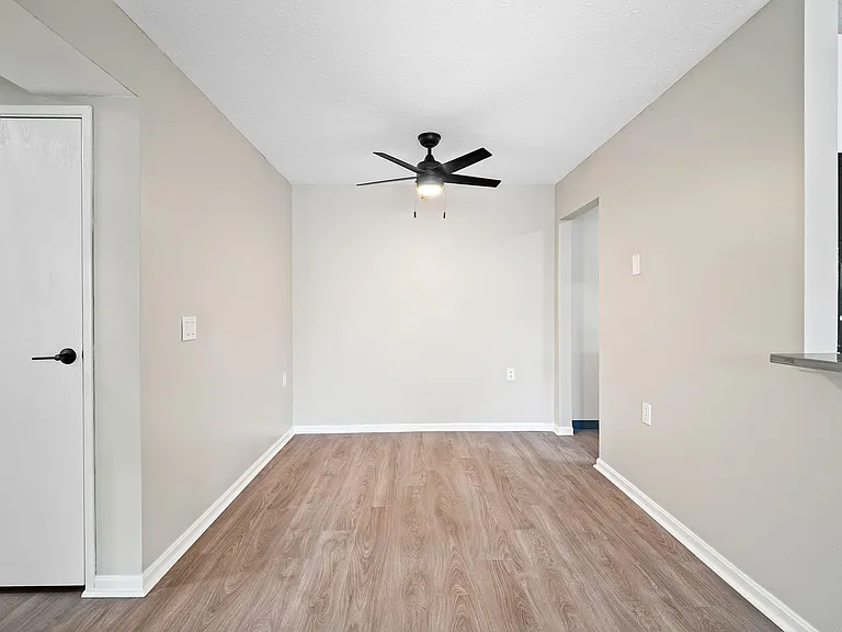 Cherry Tree Village Apartments — Photo 90