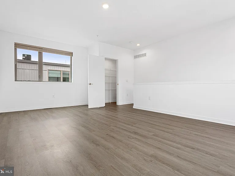 3121 Beach View Ln #A — Photo 16