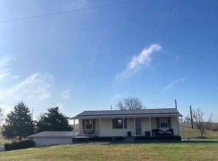 15150 262nd Rd, Atchison, KS 66002