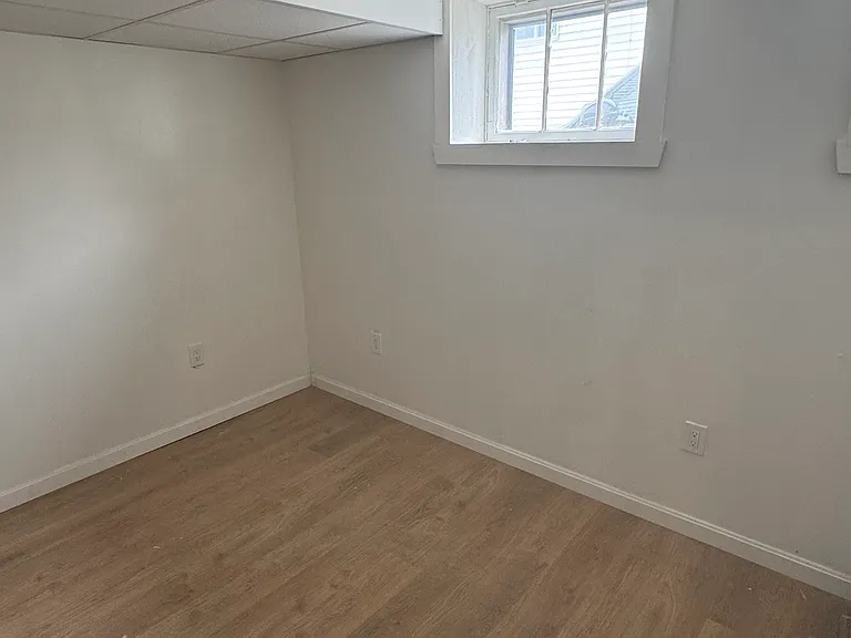 34 Newbury St #B — Photo 1