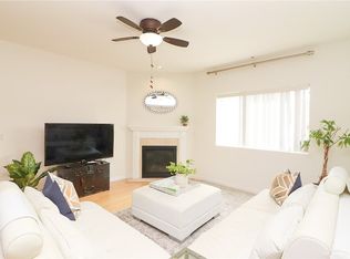 1042 S Kingsley Dr #303, Los Angeles, CA 90006
