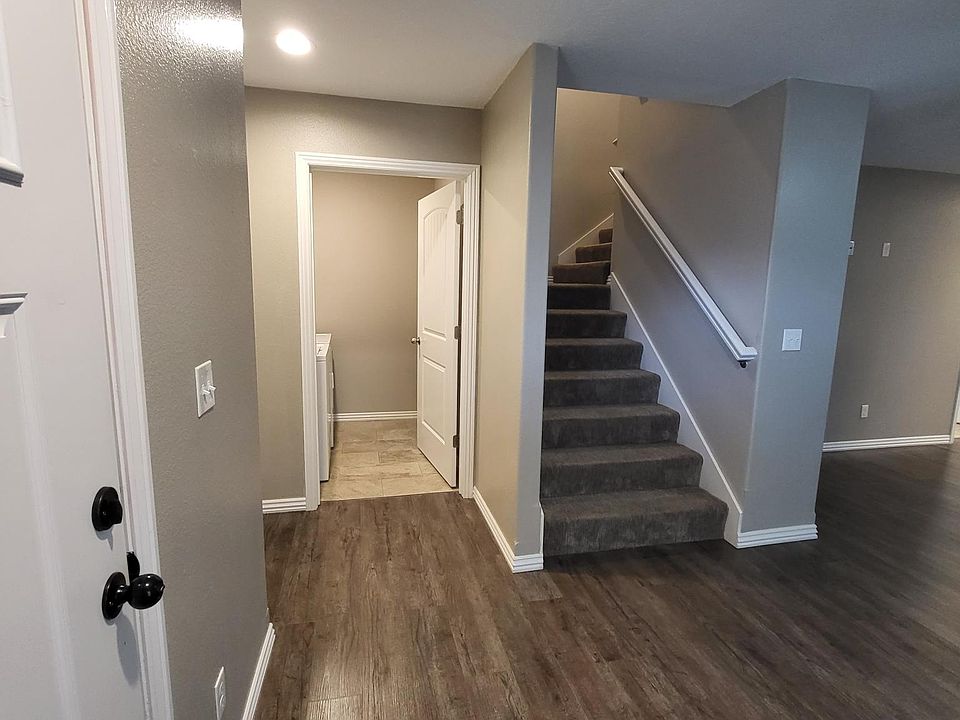 2107 Delaware Ave #2107, Joplin, MO 64804 | Zillow