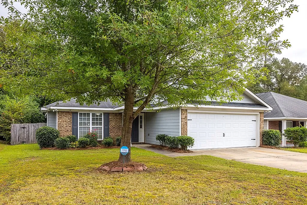 Upland Ct, Columbus — Photo 1