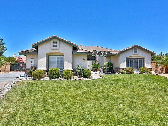 3rd image of 20390 Hohokam Ct