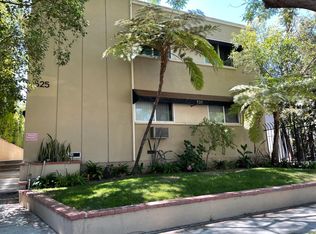 525 N Sweetzer Ave APT 1, Los Angeles, CA 90048