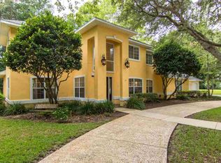 801 Wellington Ct, St Augustine, FL 32086