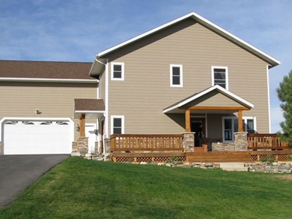 Exterior - Front