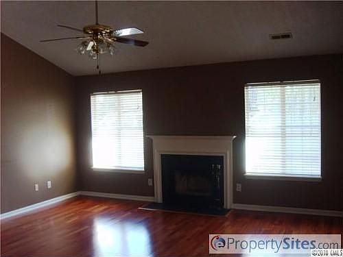 5th image of 9100 Merlot Ln