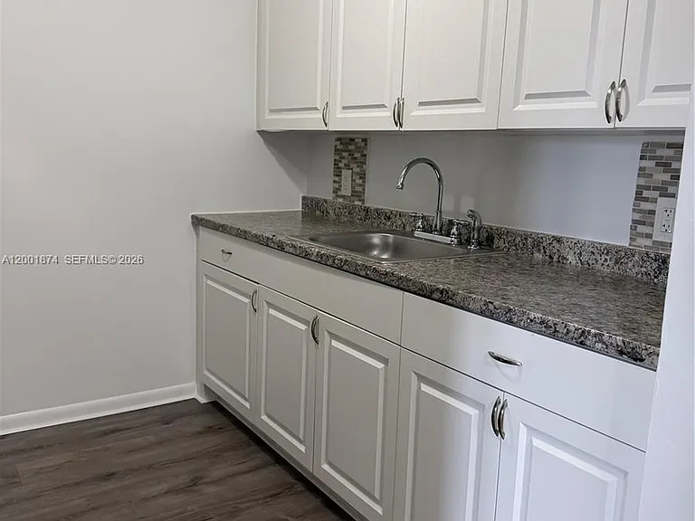 800 SW 131st Ave #311F — Photo 2
