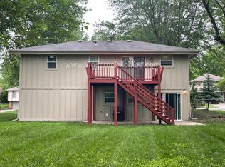 7602 E 132nd Ter, Grandview, MO 64030