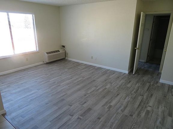 2nd image of 1240 Dealynn St APT 8